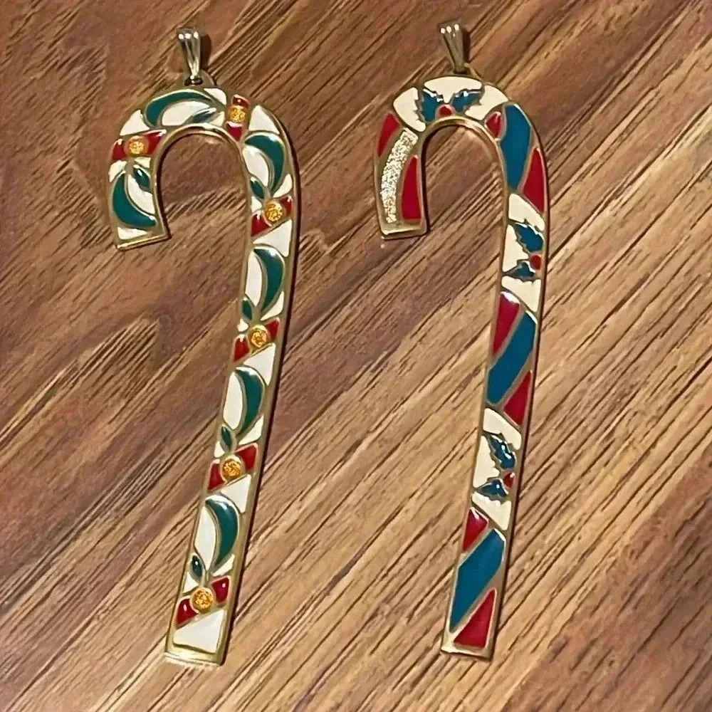 Wallace WinterGreen Cane 1982 & Wallace Clove Cane 1984